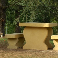 table_peyrol_et_banc_juliette_web_37355006